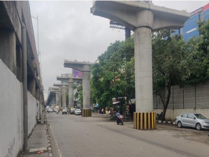 84 km road covered for metro open; 33 thousand barricades were removed, Mumbai | मेट्रोसाठी व्यापलेला ८४ किमी रस्ता खुला; ३३ हजार बॅरिकेड्स हटविले 84 km road covered for metro open; 33 thousand barricades were removed, Mumbai | मेट्रोसाठी व्यापलेला ८४ किमी रस्ता खुला; ३३ हजार बॅरिकेड्स हटविले