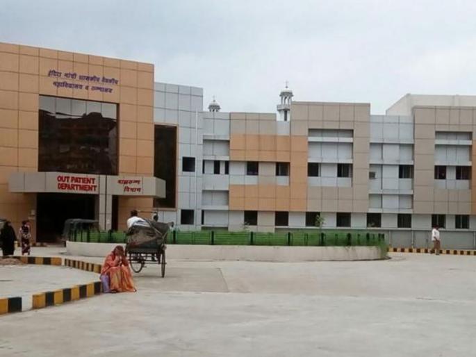 Nagpur: Water crisis at Mayo Medical! Patient services will be affected due to 36-hour 'shutdown'! | Nagpur: मेयो-मेडिकलमध्ये जलसंकट! ३६ तासांच्या 'शटडाऊन'मुळे रुग्णसेवा होणार प्रभावित! Nagpur: Water crisis at Mayo Medical! Patient services will be affected due to 36-hour 'shutdown'! | Nagpur: मेयो-मेडिकलमध्ये जलसंकट! ३६ तासांच्या 'शटडाऊन'मुळे रुग्णसेवा होणार प्रभावित!