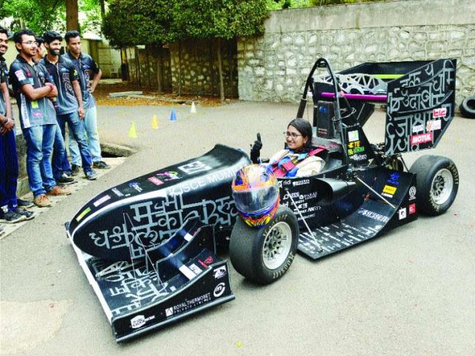 Germany's F1 went out to Germany | मुंबईची ‘एफ १’ निघाली जर्मनीला Germany's F1 went out to Germany | मुंबईची ‘एफ १’ निघाली जर्मनीला