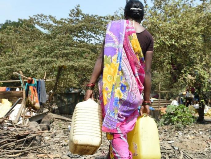 Agricultural works are over, hundreds of migratory migrants are migrating | शेतीची कामे संपली, शेकडो नागरिकांचे रोजगारासाठी स्थलांतर Agricultural works are over, hundreds of migratory migrants are migrating | शेतीची कामे संपली, शेकडो नागरिकांचे रोजगारासाठी स्थलांतर