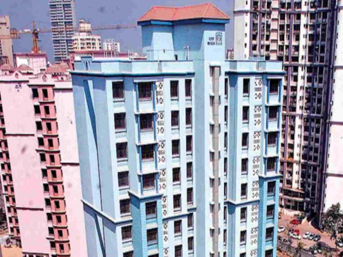 Went to buy a cheap MHADA house and 7 lakhs It was also revealed that a fake email was sent | स्वस्तात म्हाडाचे घर घ्यायला गेले अन् लाखो बुडाले; बनावट ई-मेल पाठवल्याचेही उघड! Went to buy a cheap MHADA house and 7 lakhs It was also revealed that a fake email was sent | स्वस्तात म्हाडाचे घर घ्यायला गेले अन् लाखो बुडाले; बनावट ई-मेल पाठवल्याचेही उघड!