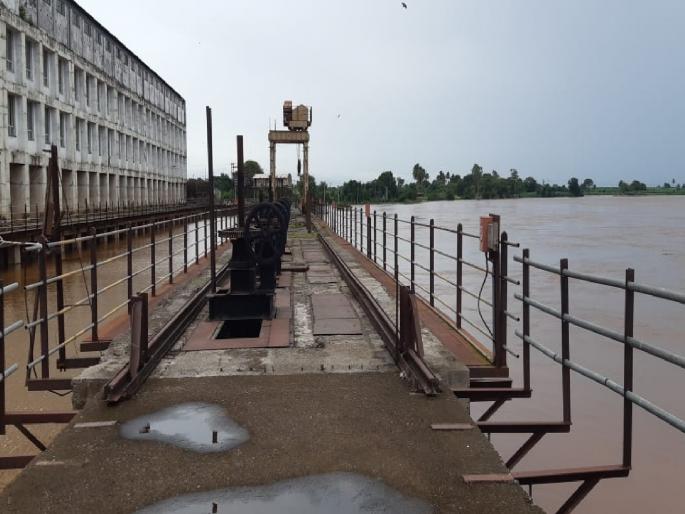 1800 crores in the budget to run the Mhaisal scheme in Sangli on solar energy | Maharashtra Budget २०२५: सांगलीतील म्हैसाळ योजना सौरऊर्जेवर चालविण्यासाठी १८०० कोटी 1800 crores in the budget to run the Mhaisal scheme in Sangli on solar energy | Maharashtra Budget २०२५: सांगलीतील म्हैसाळ योजना सौरऊर्जेवर चालविण्यासाठी १८०० कोटी