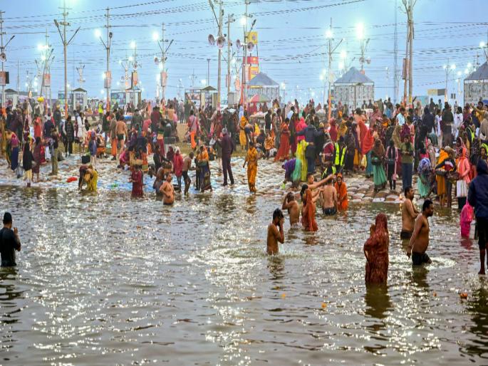 Mahakumbh 2025: Photos of girls, women changing clothes at 'Mahakumbh' being sold for Rs 1,999; FIR filed in kotwali police station | संतापजनक! १९९९ रूपयांत 'महाकुंभ'मधील मुलींचे कपडे बदलतानाचे फोटो विक्रीला; FIR दाखल Mahakumbh 2025: Photos of girls, women changing clothes at 'Mahakumbh' being sold for Rs 1,999; FIR filed in kotwali police station | संतापजनक! १९९९ रूपयांत 'महाकुंभ'मधील मुलींचे कपडे बदलतानाचे फोटो विक्रीला; FIR दाखल