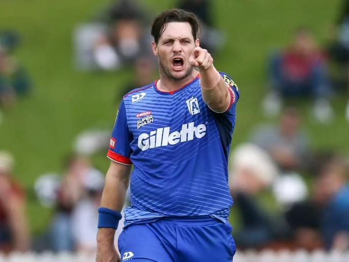 IPL 2021: “Are You Dumb?” – Mitchell McClenaghan Trolls Twitter User Who Said Mumbai Indians Will Finish At Bottom | IPL 2021 : मुंबई इंडियन्सवर टीका केलेल्या नेटिझन्सशी मिशेल मॅक्लेनघनने घेतला पंगा; बघा काय म्हणाला