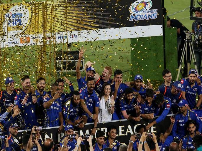 Indian Premier League: BCCI mulling 10-team IPL from 2021; Tata, Adani, RPG keen to own IPL teams | IPLची संघ संख्या वाढणार, दोन नव्या संघांसाठी टाटा, अदानी, गोयंका शर्यतीत