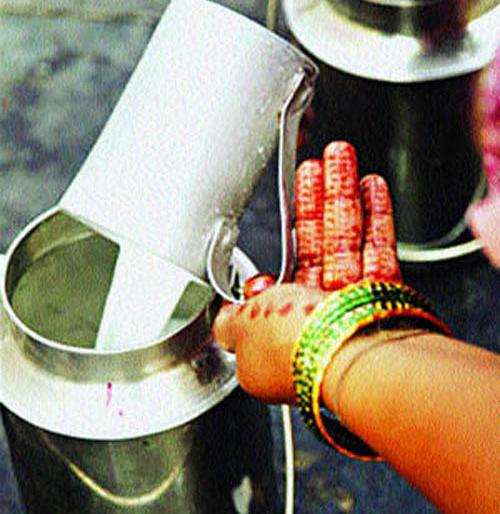 Army Dairy will continue | लष्कराची डेअरी राहणार सुरूच