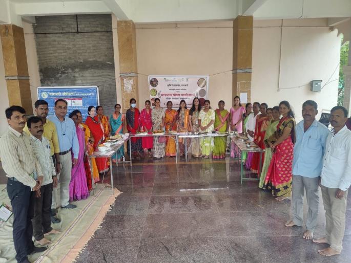 'Lakshmi' wins in millet Poshan Thali competition | भरड धान्य पोषण थाळी स्पर्धेत 'लक्ष्मी'ची बाजी 'Lakshmi' wins in millet Poshan Thali competition | भरड धान्य पोषण थाळी स्पर्धेत 'लक्ष्मी'ची बाजी