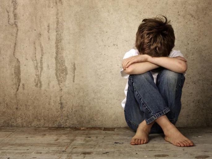 Beware, a tenant sexually abuses a minor boy by enticing him to show a video on his mobile | सावधान, मोबाईलवर व्हिडीओ दाखविण्याचे आमिष देत अल्पवयीन मुलावर भाडेकरूचा अत्याचार