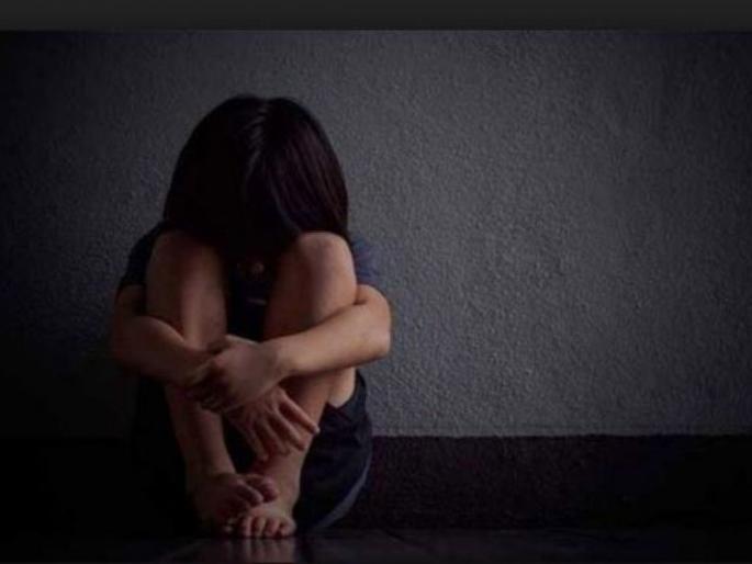 A minor girl was raped by luring her into marriage, the victim ran to the police station | लग्नाचे आमिष दाखवून अल्पवयीन मुलीवर अत्याचार, पीडितेची पोलीस ठाण्यात धाव