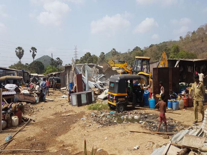 Anti encroachment action in Mira road | मीरारोडमध्ये 800 अनधिकृत झोपड्यांवर कारवाई Anti encroachment action in Mira road | मीरारोडमध्ये 800 अनधिकृत झोपड्यांवर कारवाई