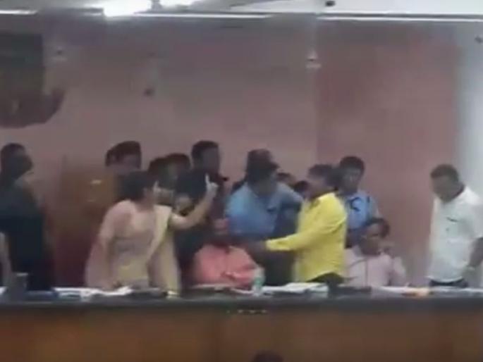 Confusion over the appointment of Opposition Leader of Opposition in the Legislature General Assembly | पालिका महासभेत विरोधकांचा विरोधी पक्ष नेत्याच्या नियुक्तीवरून गोंधळ