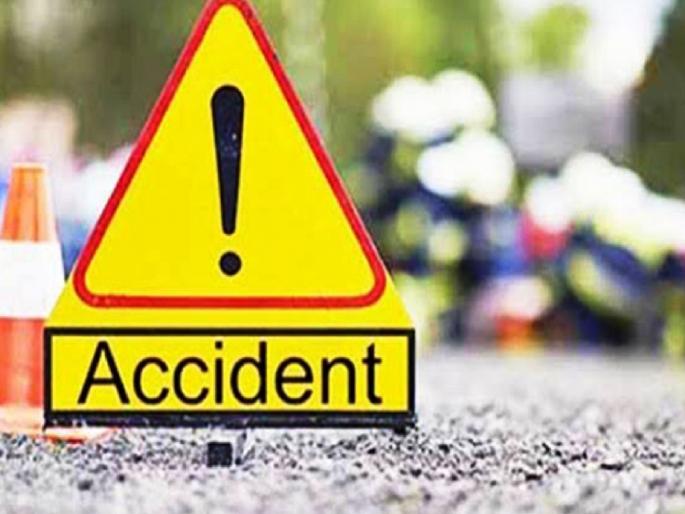 The vehicle ran over the person who died in the accident, The unfortunate incident in Miraj | हृदयद्रावक! वाहनाने ठोकरले...जीव गेल्यावरही असंख्य गाड्यांनी मृतदेहाला चिरडले; मिरजेतील घटना The vehicle ran over the person who died in the accident, The unfortunate incident in Miraj | हृदयद्रावक! वाहनाने ठोकरले...जीव गेल्यावरही असंख्य गाड्यांनी मृतदेहाला चिरडले; मिरजेतील घटना