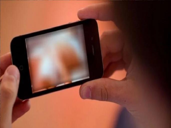 Demand for Rs 20 lakh for making a pornographic video of a young woman viral | तरुणीचे अश्लील व्हिडीओ व्हायरल करून २० लाखांची मागणी Demand for Rs 20 lakh for making a pornographic video of a young woman viral | तरुणीचे अश्लील व्हिडीओ व्हायरल करून २० लाखांची मागणी