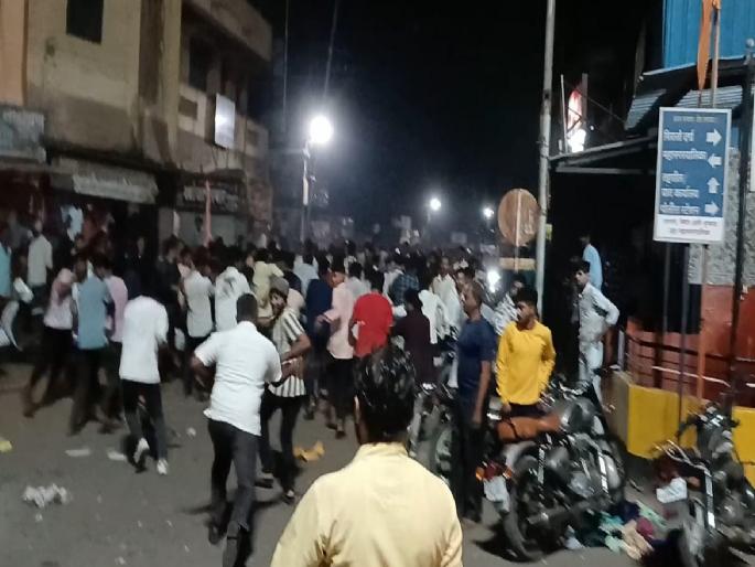 Two groups clashed during celebrations in Miraj after India won the Champions Trophy | भारताने चॅम्पियन ट्रॉफी जिंकल्यानंतर पाकिस्तान विरोधी घोषणाबाजी, मिरजेत जल्लोषावेळी दोन गट भिडले Two groups clashed during celebrations in Miraj after India won the Champions Trophy | भारताने चॅम्पियन ट्रॉफी जिंकल्यानंतर पाकिस्तान विरोधी घोषणाबाजी, मिरजेत जल्लोषावेळी दोन गट भिडले