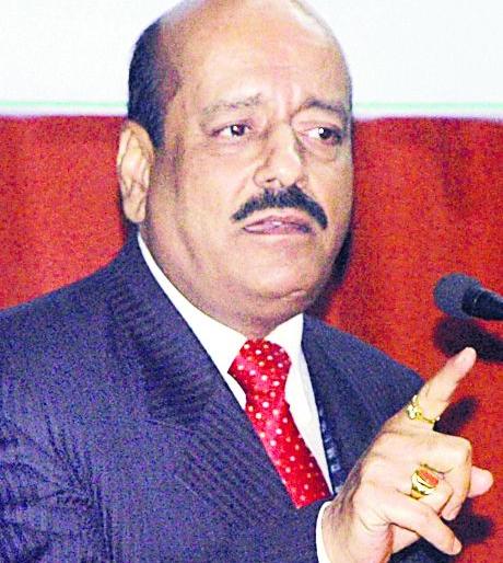 Not only Dada Saheb Vice-Chancellor but also the social university | दादासाहेब कुलगुरूच नव्हे तर सामाजिक विद्यापीठही Not only Dada Saheb Vice-Chancellor but also the social university | दादासाहेब कुलगुरूच नव्हे तर सामाजिक विद्यापीठही