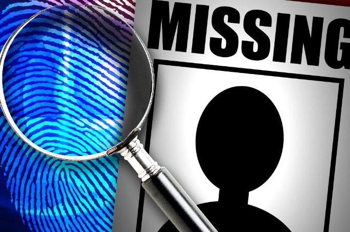 Police trace missing sisters in the six hours | घरून निघून गेलेल्या दोन बहिणींचा सहा तासांत शोध Police trace missing sisters in the six hours | घरून निघून गेलेल्या दोन बहिणींचा सहा तासांत शोध