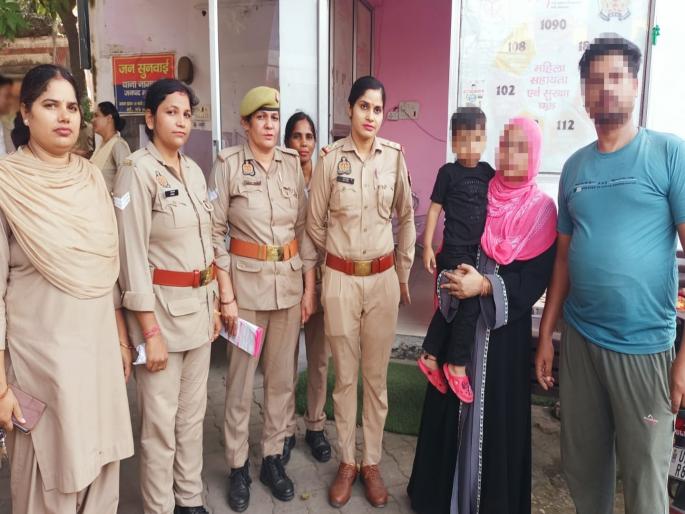 'Mission Shakti 5.0' a blast! 12 missing people found in just 3 days; Yogi government praises police | 'मिशन शक्ती ५.०'चा धडाका! अवघ्या ३ दिवसांत १२ हरवलेल्या लोकांना शोधून काढले; योगी सरकारची पोलिसांना शाबासकी