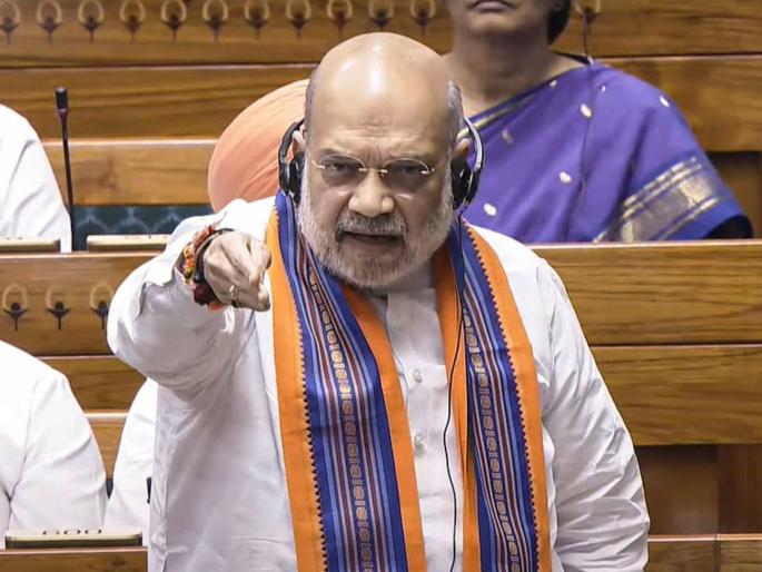 What happened in the Lok Sabha that marshals rushed to protect Amit Shah Even opposition tore the copy of the bill | लोकसभेत असं काय घडलं की अमित शाह यांच्या सुरक्षेसाठी धावले मार्शल? विधेयकाची प्रतही फाडली गेली! What happened in the Lok Sabha that marshals rushed to protect Amit Shah Even opposition tore the copy of the bill | लोकसभेत असं काय घडलं की अमित शाह यांच्या सुरक्षेसाठी धावले मार्शल? विधेयकाची प्रतही फाडली गेली!