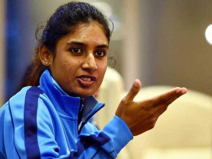 Mitali Raj took over coach Ramesh Powar on the serious charges | मिताली राजने प्रशिक्षक रमेश पोवारवर लावले गंभीर आरोप