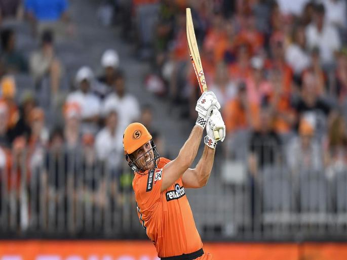 big bash league : mitchell marsh hit 56 runs in 22 ball; sunrisers hyderabad congratulate new member | पैसा वसूल; सनरायझर्स हैदराबादच्या नव्या भिडूची षटकारांची आतषबाजी