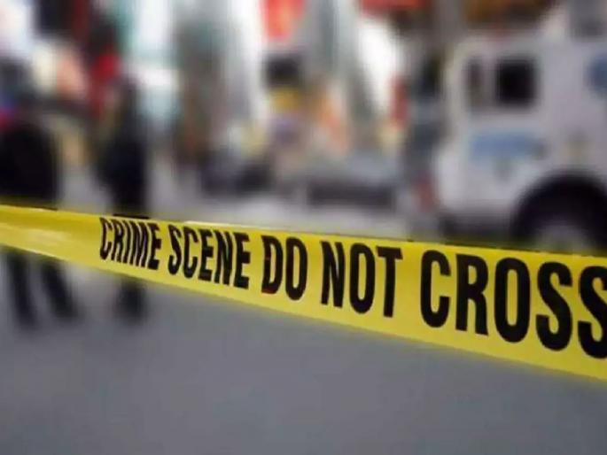 son killed mother for not giving him money to drink alcohol | पोटच्या पोराचे राक्षसी कृत्य, आईचाच चिरला गळा son killed mother for not giving him money to drink alcohol | पोटच्या पोराचे राक्षसी कृत्य, आईचाच चिरला गळा