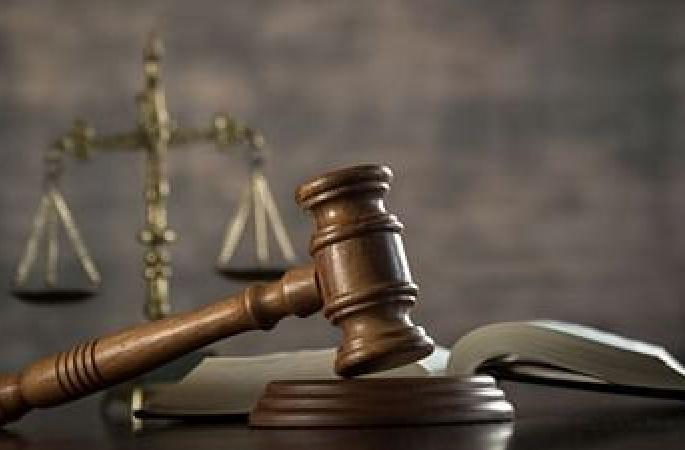 The case of looting of Rs 40 took 42 years to close | ऐकावं ते नवलच! ४० रुपये लुटण्याचे प्रकरण चक्क ४२ वर्षे लांबले