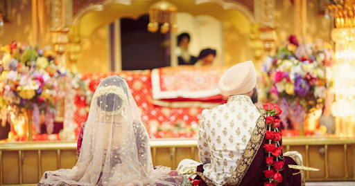 Coronavirus: Wedding-based business in trouble; Financial loss due to lockdown | Coronavirus: लग्नसमारंभावर आधारित व्यवसाय अडचणीत; लॉकडाउनमुळे आर्थिक नुकसान Coronavirus: Wedding-based business in trouble; Financial loss due to lockdown | Coronavirus: लग्नसमारंभावर आधारित व्यवसाय अडचणीत; लॉकडाउनमुळे आर्थिक नुकसान