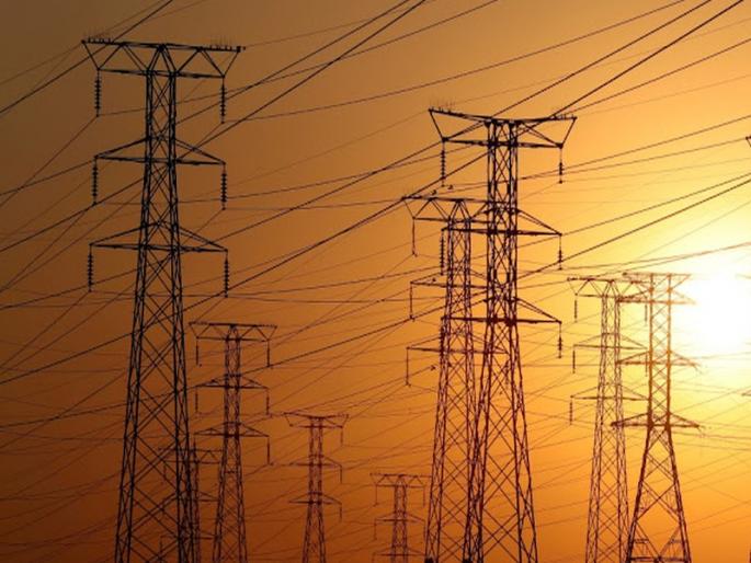 MSEDCL's Rs 50 crore fraud on the verge of bankruptcy | दिवाळखोरीच्या उंबरठ्यावरील महावितरणची ५० कोटींची फसवणूक; अद्याप तक्रार दाखल नाही MSEDCL's Rs 50 crore fraud on the verge of bankruptcy | दिवाळखोरीच्या उंबरठ्यावरील महावितरणची ५० कोटींची फसवणूक; अद्याप तक्रार दाखल नाही