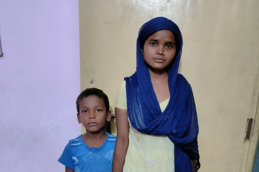 Crime News: Young woman buried by relatives found dead, found alive with child | Crime News: नातेवाईकांनी ज्या तरुणीला मृत समजून दफन केले, ती जिवंत सापडली, मुलासह ताब्यात Crime News: Young woman buried by relatives found dead, found alive with child | Crime News: नातेवाईकांनी ज्या तरुणीला मृत समजून दफन केले, ती जिवंत सापडली, मुलासह ताब्यात