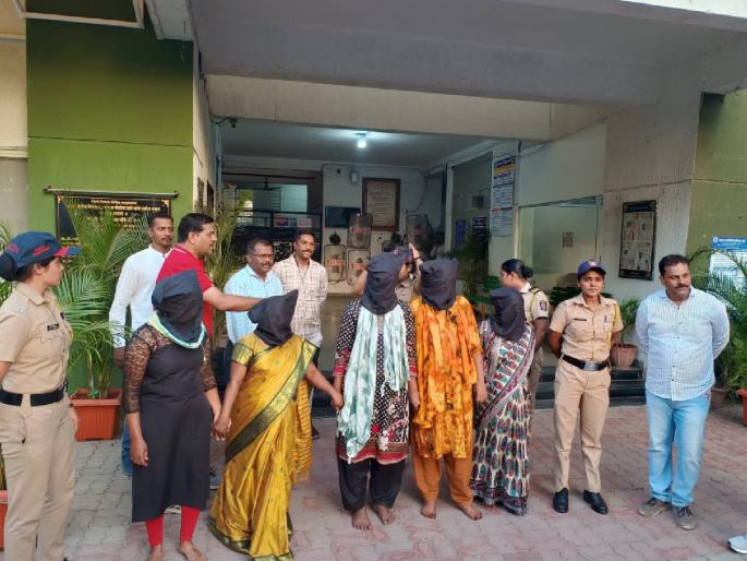 New-born baby-trafficking gang busted Wakad Police handcuffed six women | नवजात बाळांची खरेदी-विक्री करणाऱ्या टोळीचा पर्दाफाश; वाकड पोलिसांनी सहा महिलांना ठोकल्या बेड्या New-born baby-trafficking gang busted Wakad Police handcuffed six women | नवजात बाळांची खरेदी-विक्री करणाऱ्या टोळीचा पर्दाफाश; वाकड पोलिसांनी सहा महिलांना ठोकल्या बेड्या
