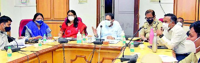 schools in nagpur district will be closed till 26 jan said guardian minister nitin raut | नागपुरातील शाळा सुरू करण्याबाबतचा निर्णय २६ जानेवारीनंतर schools in nagpur district will be closed till 26 jan said guardian minister nitin raut | नागपुरातील शाळा सुरू करण्याबाबतचा निर्णय २६ जानेवारीनंतर