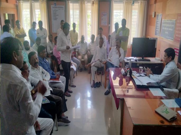 MLA Jayant Asgaonkar warns the education authorities to stop agency behavior in the education department | शिक्षण विभागातील एजंटगिरी थांबवा, आमदार जयंत आसगावकर यांची शिक्षणाधिकाऱ्यांना ताकीद MLA Jayant Asgaonkar warns the education authorities to stop agency behavior in the education department | शिक्षण विभागातील एजंटगिरी थांबवा, आमदार जयंत आसगावकर यांची शिक्षणाधिकाऱ्यांना ताकीद