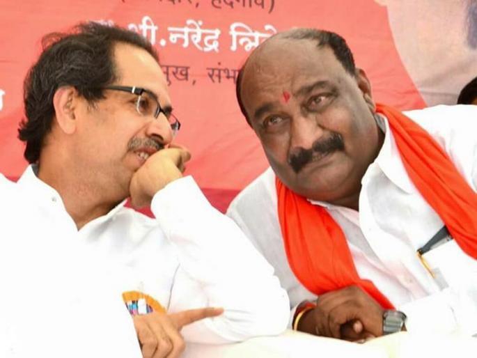 Shiv Sena MLA Bhumre said Uddhav Thackeray's order will be final | 'उद्धव ठाकरेंनी सांगितल्यास सातव्या मजल्यावरून ही उडी मारू' Shiv Sena MLA Bhumre said Uddhav Thackeray's order will be final | 'उद्धव ठाकरेंनी सांगितल्यास सातव्या मजल्यावरून ही उडी मारू'