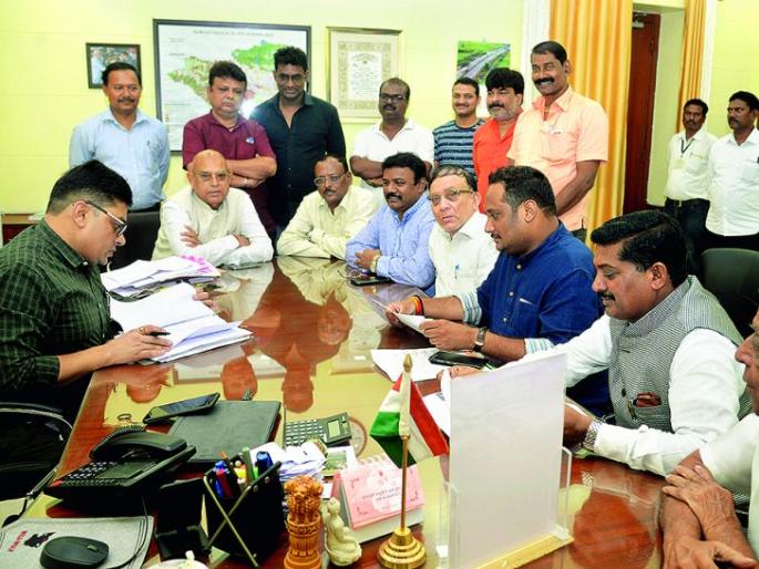 Remove confusion in voting process: BJP demands | मतदान प्रक्रियेतील घोळ दूर करा : भाजपची मागणी Remove confusion in voting process: BJP demands | मतदान प्रक्रियेतील घोळ दूर करा : भाजपची मागणी