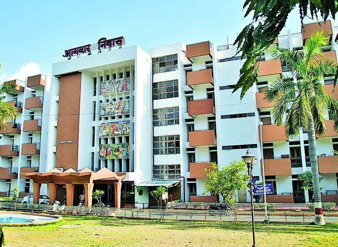The Covid Care Center at the MLA's residence will be closed | आमदार निवासातील कोविड केअर सेंटर होणार बंद The Covid Care Center at the MLA's residence will be closed | आमदार निवासातील कोविड केअर सेंटर होणार बंद