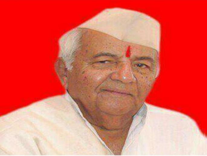 Peacock's former MLA, brother S. M. Patil dies | शेकापचे माजी आमदार भाई एस. एम. पाटील यांचे निधन Peacock's former MLA, brother S. M. Patil dies | शेकापचे माजी आमदार भाई एस. एम. पाटील यांचे निधन