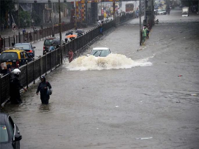 Will Mumbai be flooded this year ?; Four days left until the deadline | या वर्षी मुंबई तुंबणार?; डेडलाइन संपण्यास उरले चार दिवस  Will Mumbai be flooded this year ?; Four days left until the deadline | या वर्षी मुंबई तुंबणार?; डेडलाइन संपण्यास उरले चार दिवस