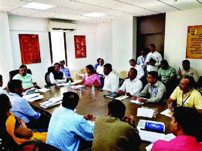 Positive discussions on Matheran's issues | माथेरानच्या समस्यांवर सकारात्मक चर्चा Positive discussions on Matheran's issues | माथेरानच्या समस्यांवर सकारात्मक चर्चा