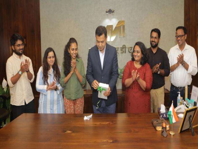 MMRDA's initiative to preserve cultural heritage; Publication of four information booklets presenting the history of Mumbai | एमएमआरडीएचा सांस्कृतिक वारसा जतनासाठी पुढाकार; मुंबईचा इतिहास मांडणाऱ्या चार माहितीपुस्तिकांचे प्रकाशन MMRDA's initiative to preserve cultural heritage; Publication of four information booklets presenting the history of Mumbai | एमएमआरडीएचा सांस्कृतिक वारसा जतनासाठी पुढाकार; मुंबईचा इतिहास मांडणाऱ्या चार माहितीपुस्तिकांचे प्रकाशन