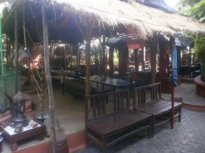 The woman working on the dhaba was tortured by the person working there; Incidents in Satara | ढाब्यावर काम करणाऱ्या महिलेवर तिथेच काम करणाऱ्याने केला अत्याचार; साताऱ्यातील घटना The woman working on the dhaba was tortured by the person working there; Incidents in Satara | ढाब्यावर काम करणाऱ्या महिलेवर तिथेच काम करणाऱ्याने केला अत्याचार; साताऱ्यातील घटना