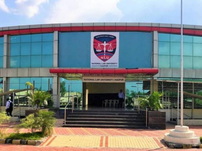 Do not stop the development works of Law University: High Court directives | विधी विद्यापीठातील विकास कामे थांबवू नका : हायकोर्टाचे निर्देश Do not stop the development works of Law University: High Court directives | विधी विद्यापीठातील विकास कामे थांबवू नका : हायकोर्टाचे निर्देश