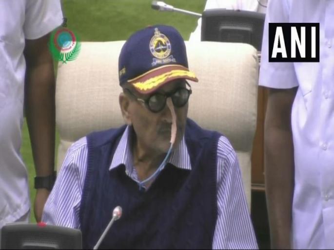 Parrikar said what happened in a meeting with Rahul Gandhi ... | पर्रीकरांनी सांगितले राहुल गांधींसोबतच्या बैठकीत काय झाले... Parrikar said what happened in a meeting with Rahul Gandhi ... | पर्रीकरांनी सांगितले राहुल गांधींसोबतच्या बैठकीत काय झाले...