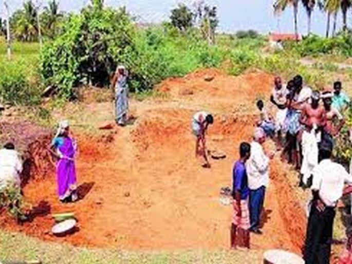 MNREGA Scam in Washim District, No action Taken yet | ‘रोहयो’ घोटाळाप्रकरणी कारवाई गुलदस्त्यात MNREGA Scam in Washim District, No action Taken yet | ‘रोहयो’ घोटाळाप्रकरणी कारवाई गुलदस्त्यात