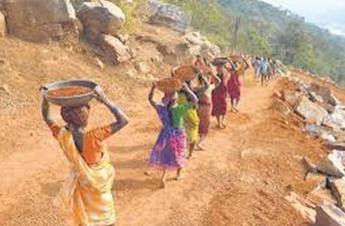 'Sharad Pawar Gram Samrudhi' scheme in NREGA now! | ‘नरेगा’मध्ये आता ‘शरद पवार ग्रामसमृद्धी’ योजना ! 'Sharad Pawar Gram Samrudhi' scheme in NREGA now! | ‘नरेगा’मध्ये आता ‘शरद पवार ग्रामसमृद्धी’ योजना !