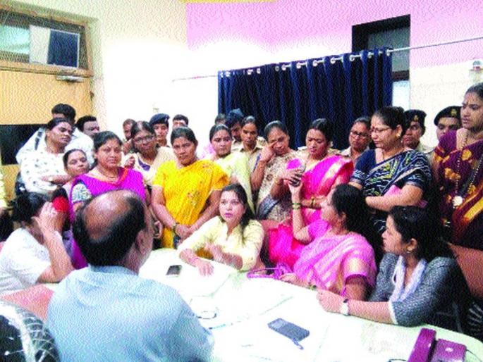 MNS intervention from civil hospital | सिव्हिल रुग्णालयातील प्रसूतीगृहाची मनसेकडून दखल MNS intervention from civil hospital | सिव्हिल रुग्णालयातील प्रसूतीगृहाची मनसेकडून दखल