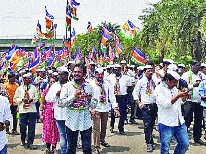 Shiv Sena supports 100 percent BJP; Congress leader MNS | भाजपला शिवसेनेचा १०० टक्के पाठिंबा; काँग्रेसची मदार मनसेवर Shiv Sena supports 100 percent BJP; Congress leader MNS | भाजपला शिवसेनेचा १०० टक्के पाठिंबा; काँग्रेसची मदार मनसेवर