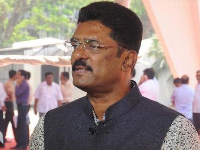 Take care of your own corporator first then claim power in the municipality; BJP challenges Shiv Sena | आधी स्वतःचे नगरसेवक सांभाळा मग सत्तेचे दावे करा; भाजपाचे शिवसेनेला आव्हान  Take care of your own corporator first then claim power in the municipality; BJP challenges Shiv Sena | आधी स्वतःचे नगरसेवक सांभाळा मग सत्तेचे दावे करा; भाजपाचे शिवसेनेला आव्हान