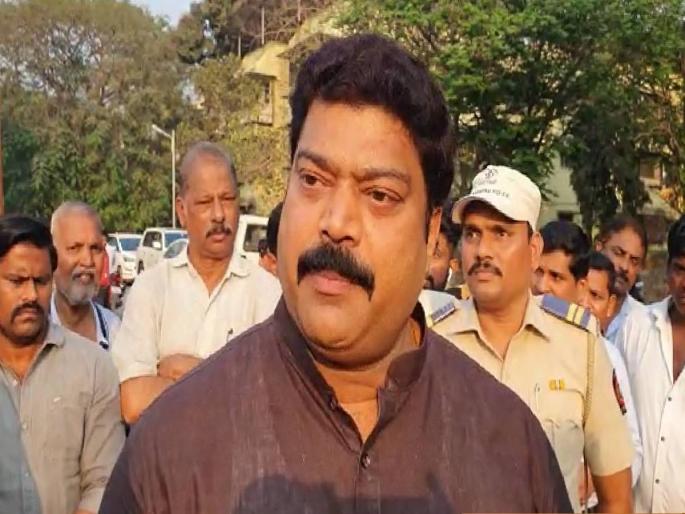 MNS-Shiv Sena is on Twitter over the traffic caused by the Mankoli bridge | माणकोली पुलामुळे होणाऱ्या वाहतूक कोंडीवरून मनसे शिवसेनेत ट्विटरवर कुरघोड्या MNS-Shiv Sena is on Twitter over the traffic caused by the Mankoli bridge | माणकोली पुलामुळे होणाऱ्या वाहतूक कोंडीवरून मनसे शिवसेनेत ट्विटरवर कुरघोड्या