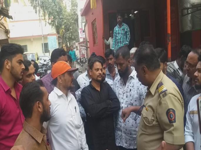 file criminal case against Raj Thackeray MNS activists about anti Bangladeshi movement | बांगलादेशी नागरिक हटाव प्रकरणी मनसे कार्यकर्त्यांवर गुन्हा दाखल file criminal case against Raj Thackeray MNS activists about anti Bangladeshi movement | बांगलादेशी नागरिक हटाव प्रकरणी मनसे कार्यकर्त्यांवर गुन्हा दाखल