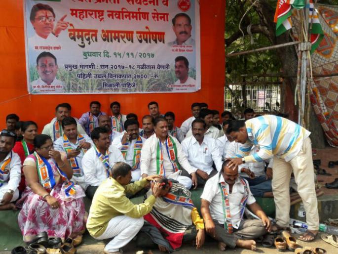 Munda agitation, Solidarity movement of MNS and aggressive farmers' association | ऊसदरासाठी मनसेचे सोलापूरात मुंडन आंदोलन, शेतकरी संघटना आक्रमक